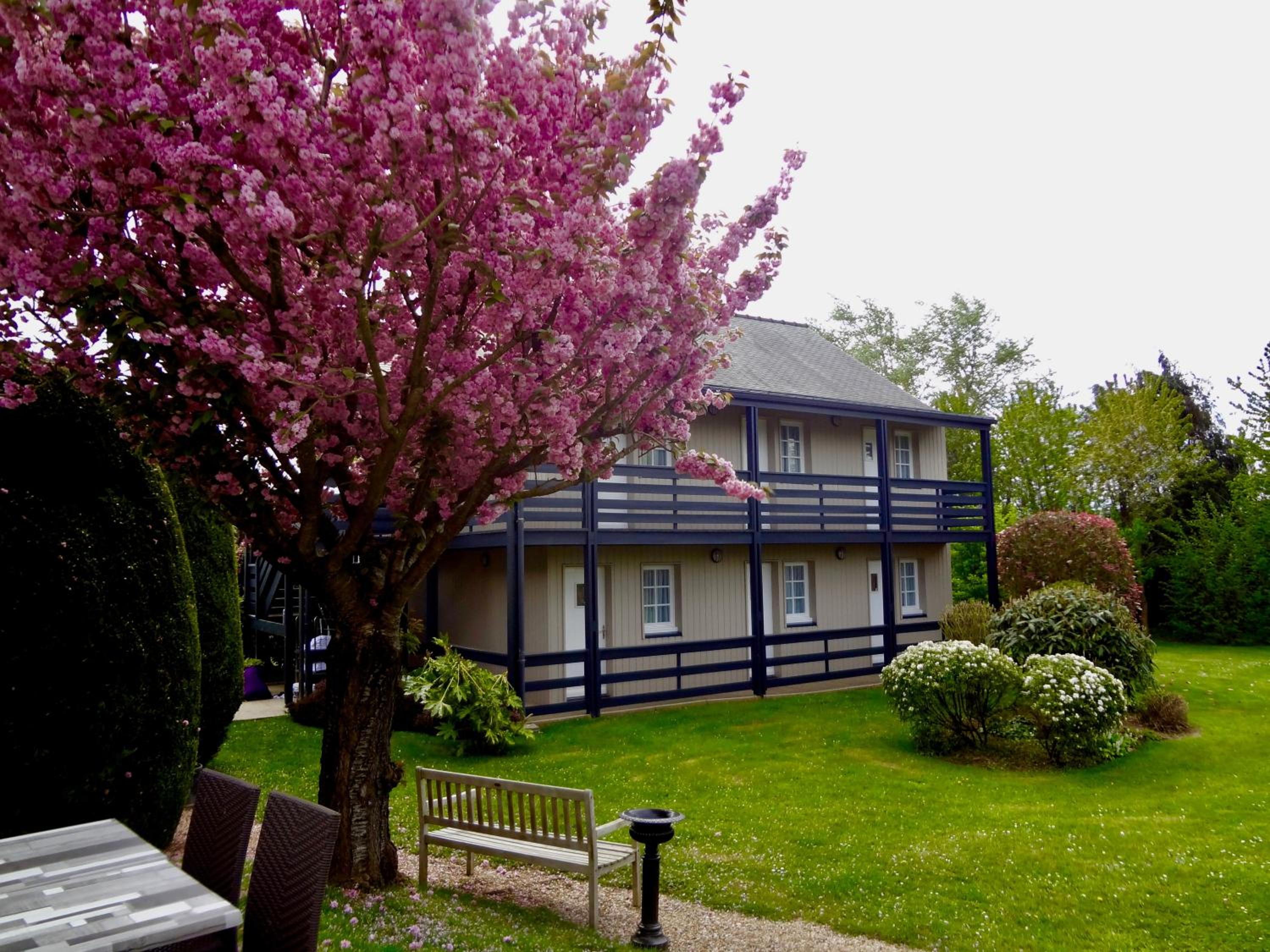 Hotel Nuit Et Jour - La Maison de Lucile
