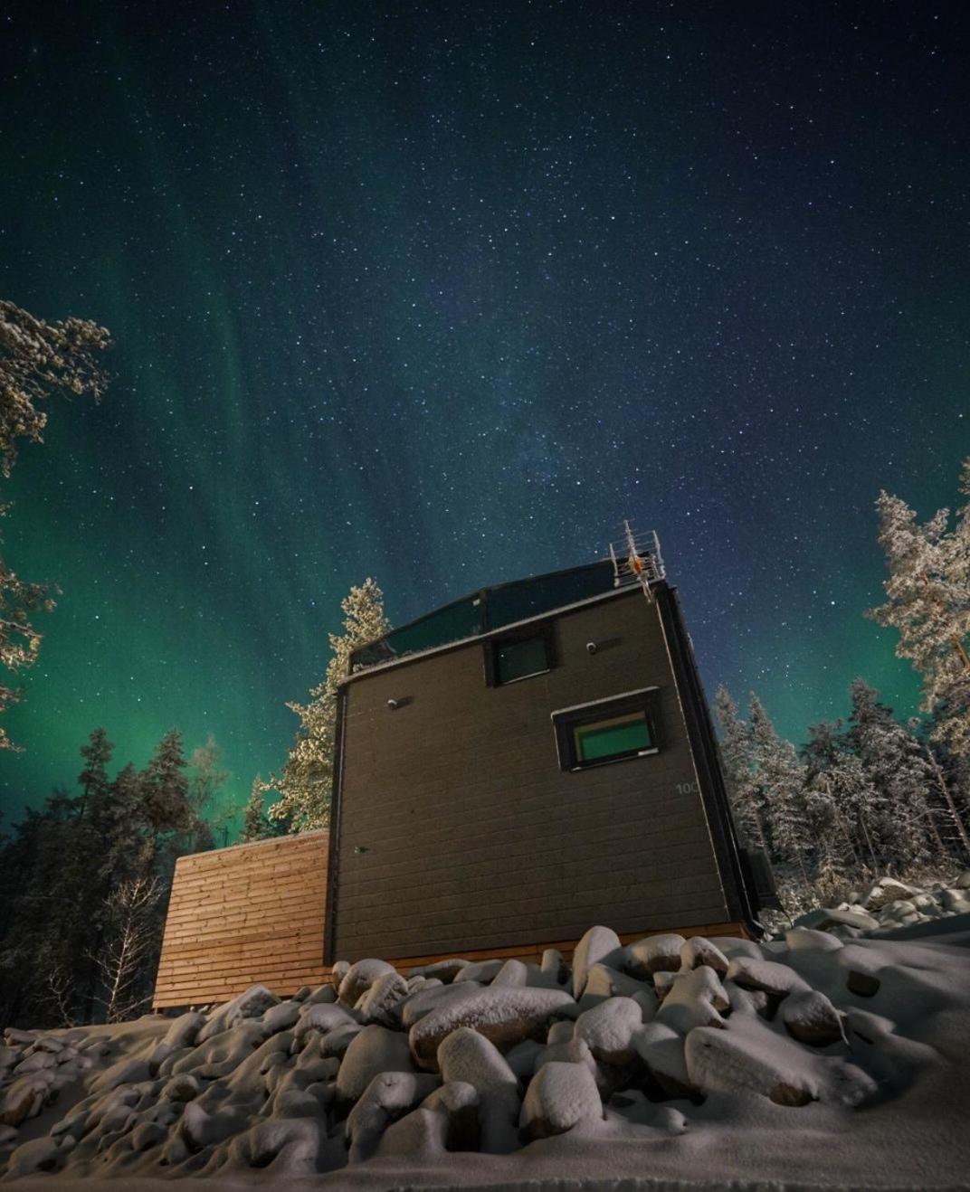 Hotel Glass Ceiling Suite Kipina