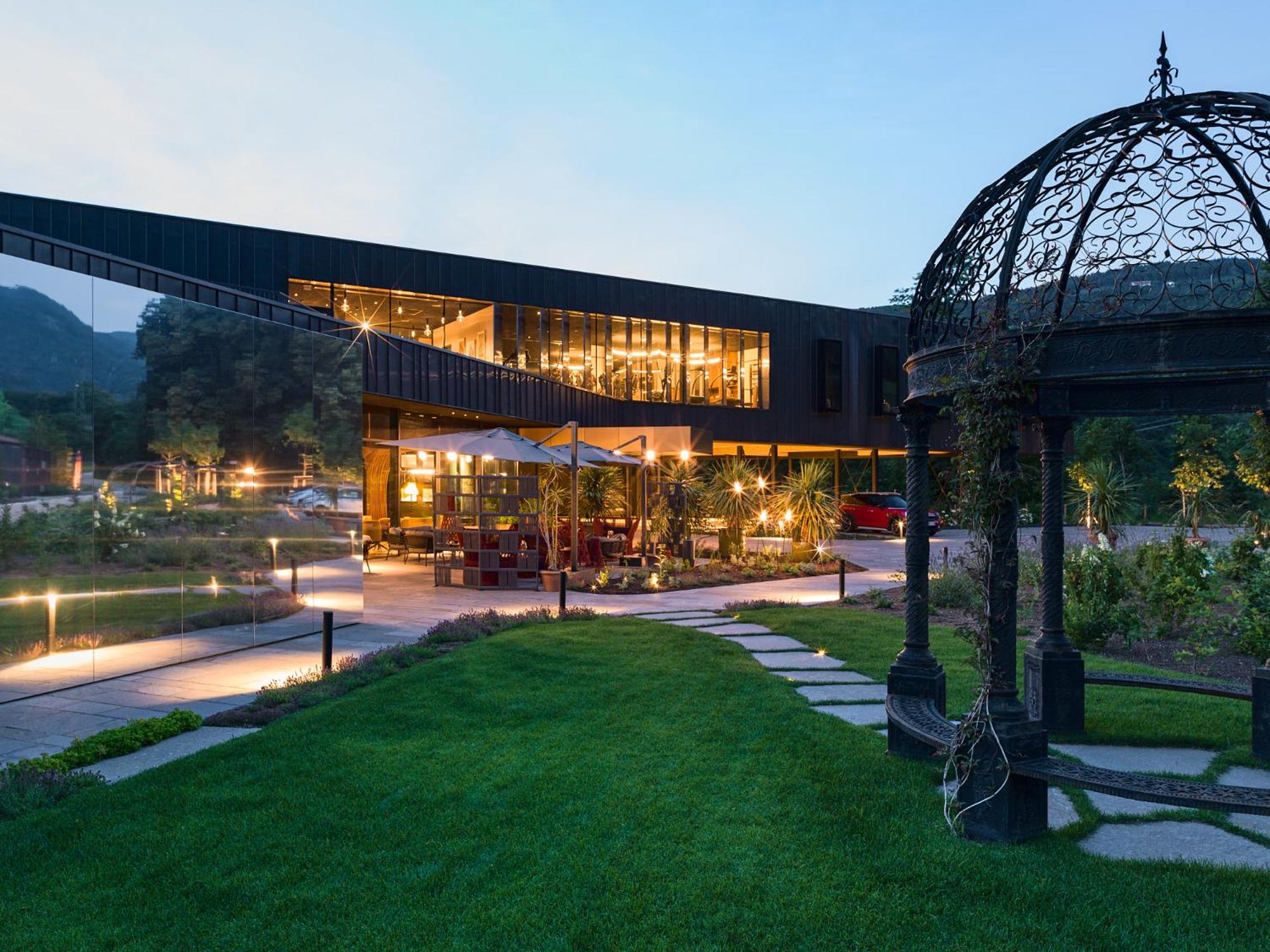 Hotel Manna Resort