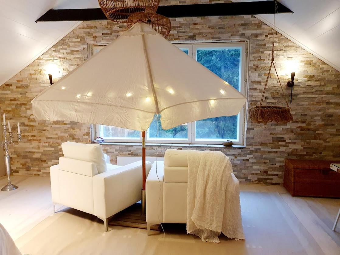 Hotel RoseGarden - art&nature - talo luonnossa