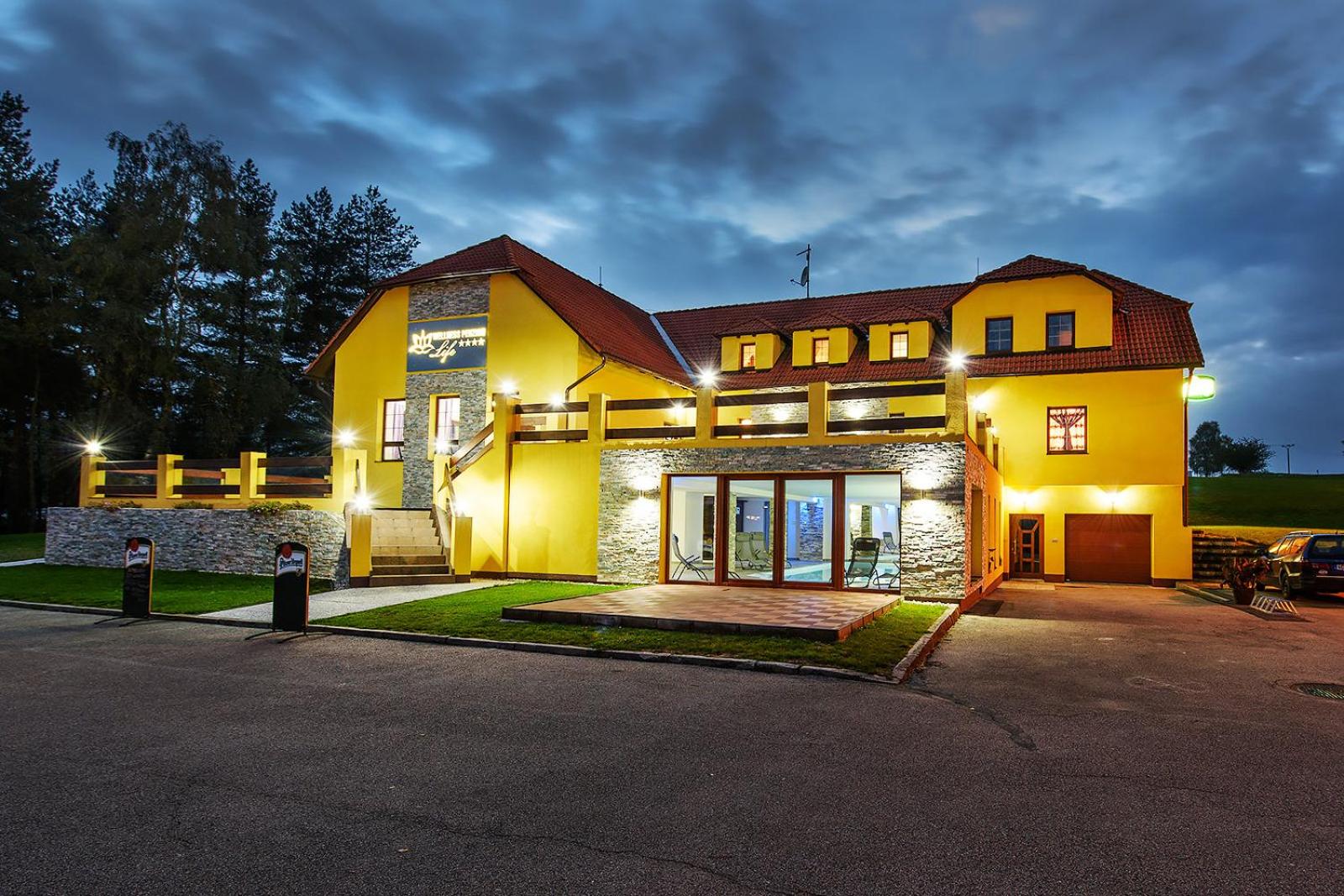 Hotel Wellness Penzion Life