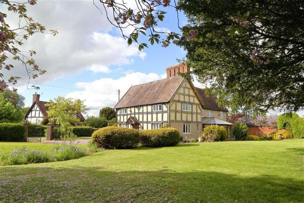 Hotel Spenford House 1640 listed house Idilic Location pub walking distance