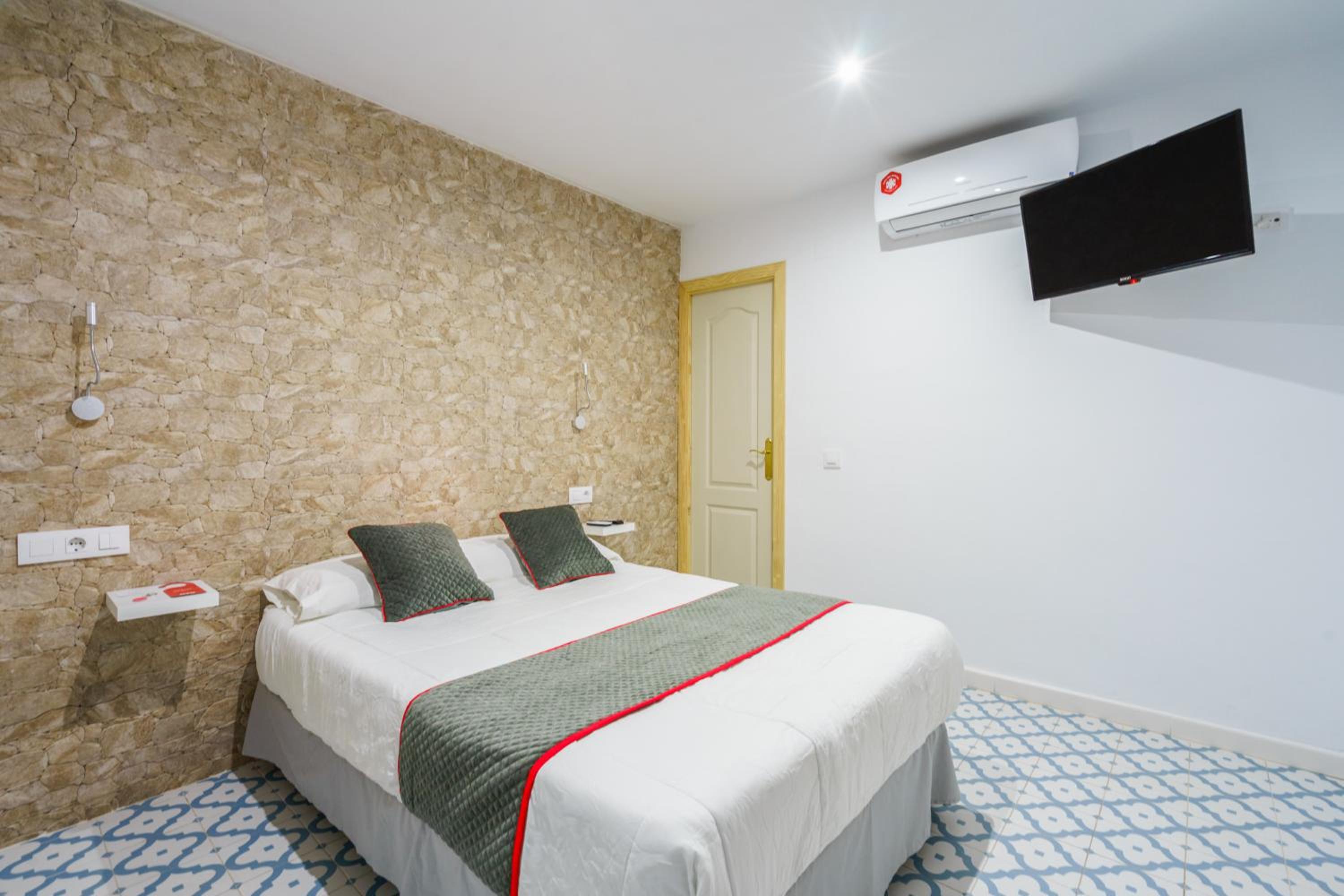 Hotel Pensión Riad Mediterraneo