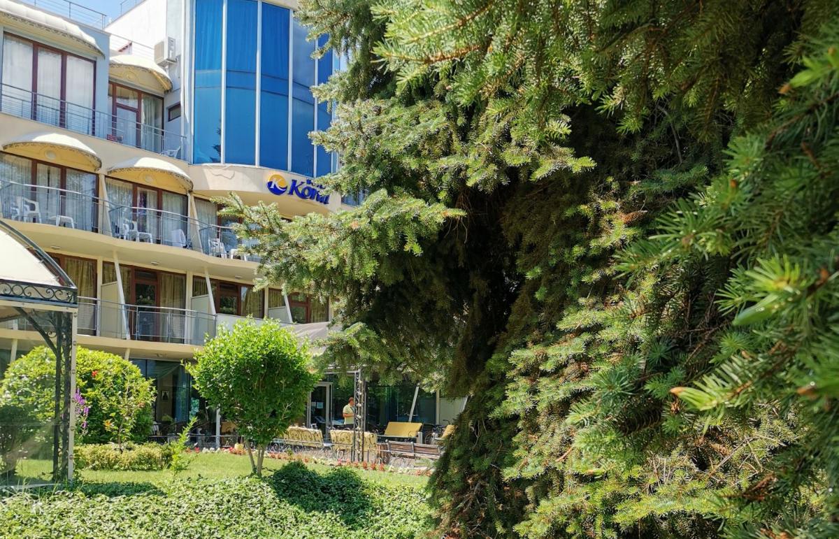 Hotel Koral - Parking