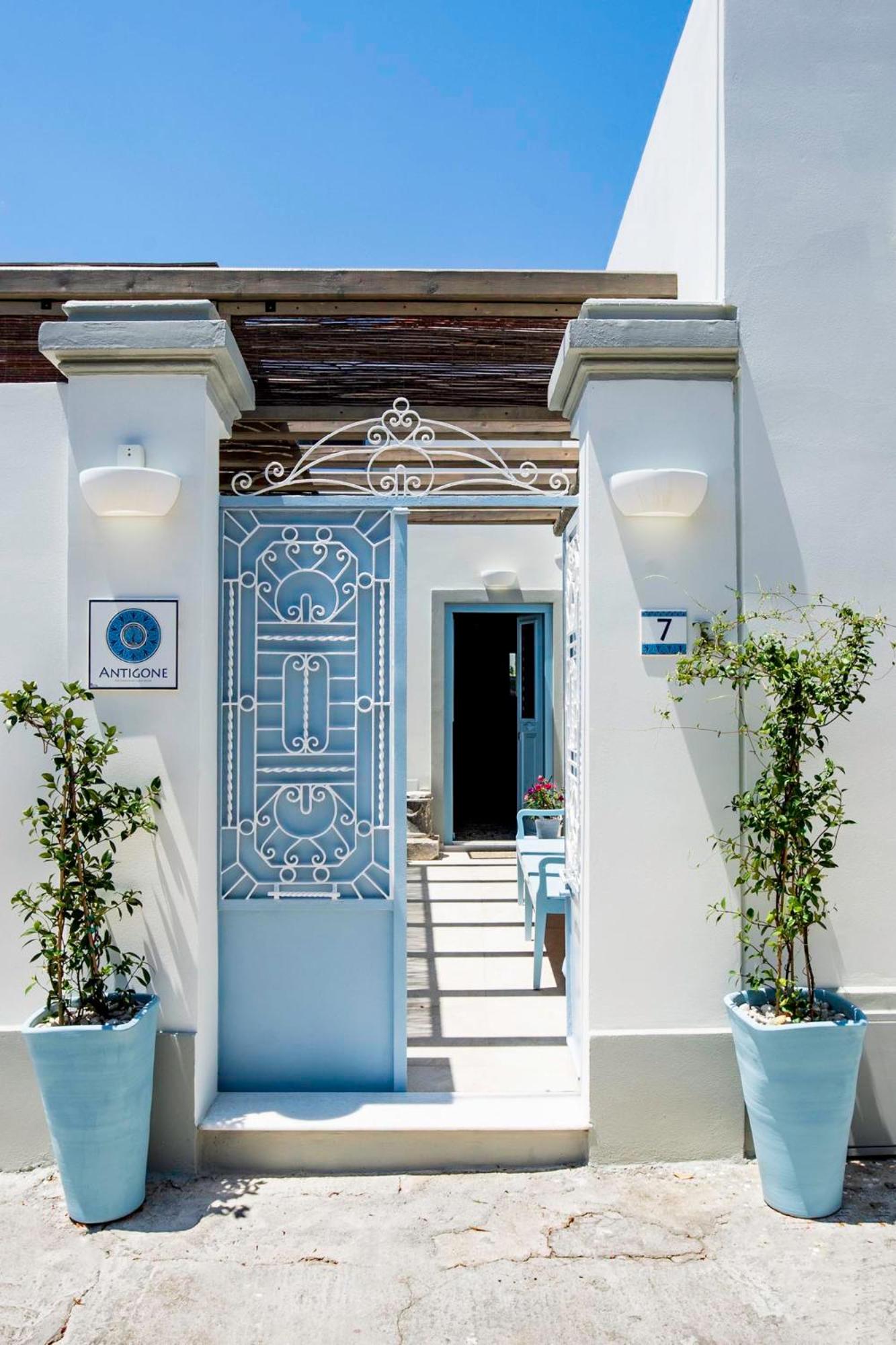 Hotel Antigone Traditional House
