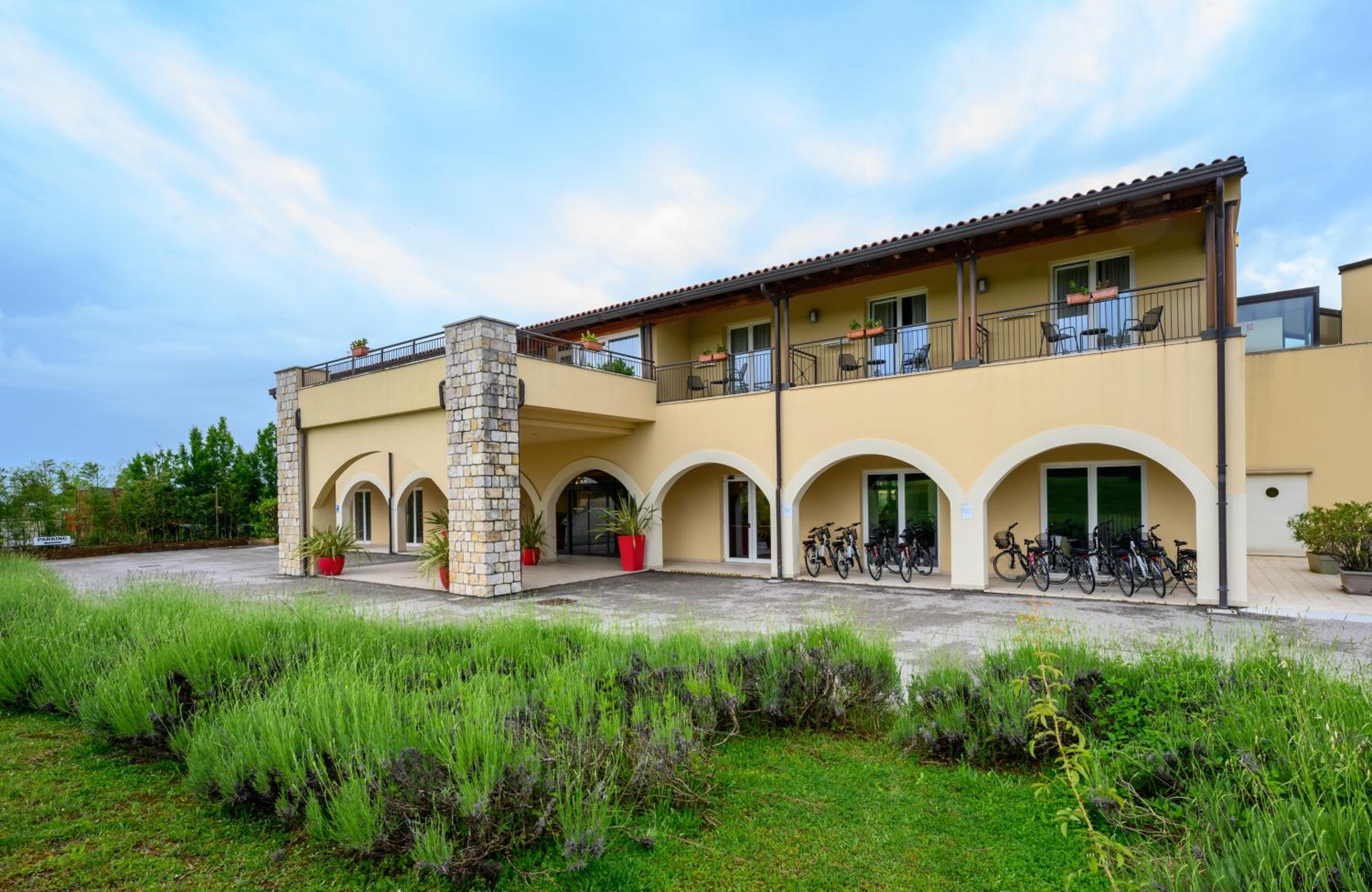 Hotel Leonardo Hotel Lago di Garda - Wellness and Spa