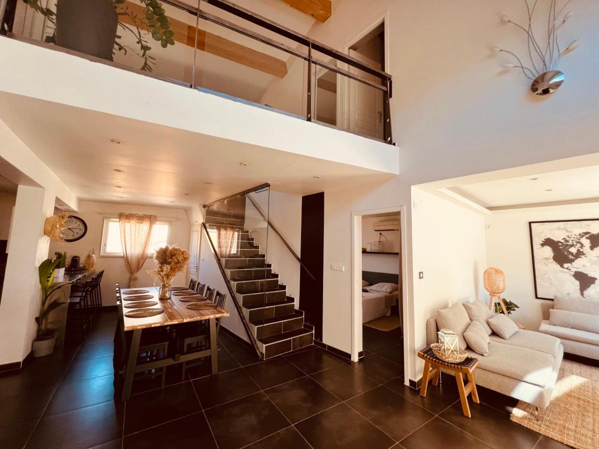 Hotel Maison De Village Ecusson - Logement Entier - 160m2 - 4chambres - Centre Ville - Terrasse - Climatise