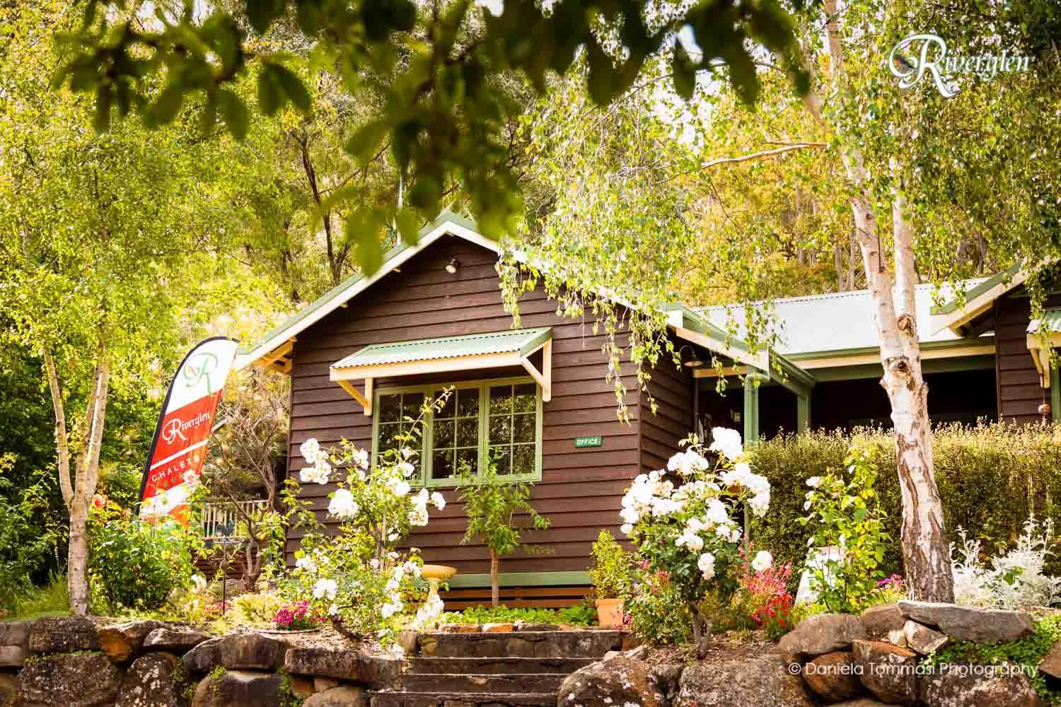 Hotel Riverglen Chalets