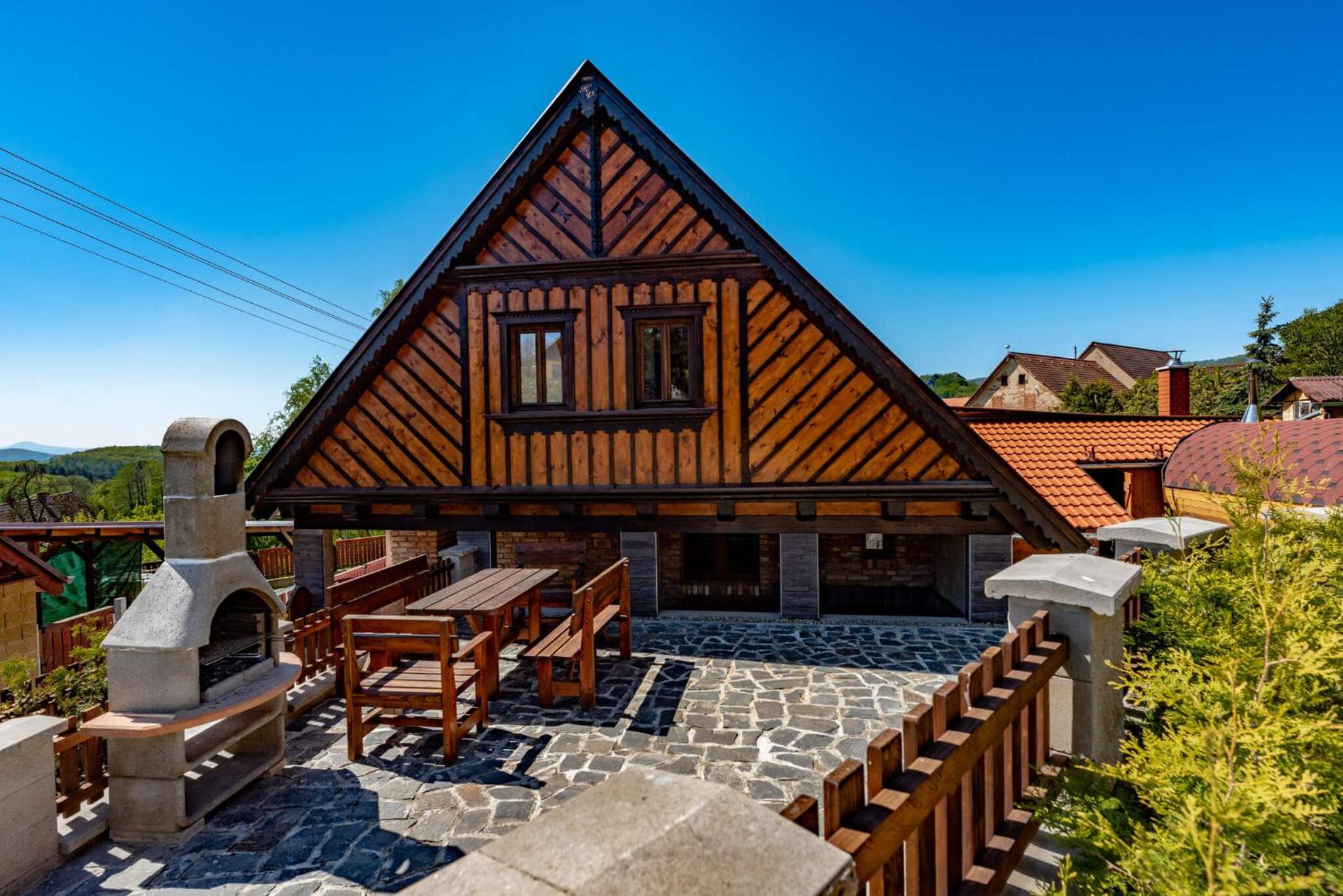 Hotel Apartmany Trebusin