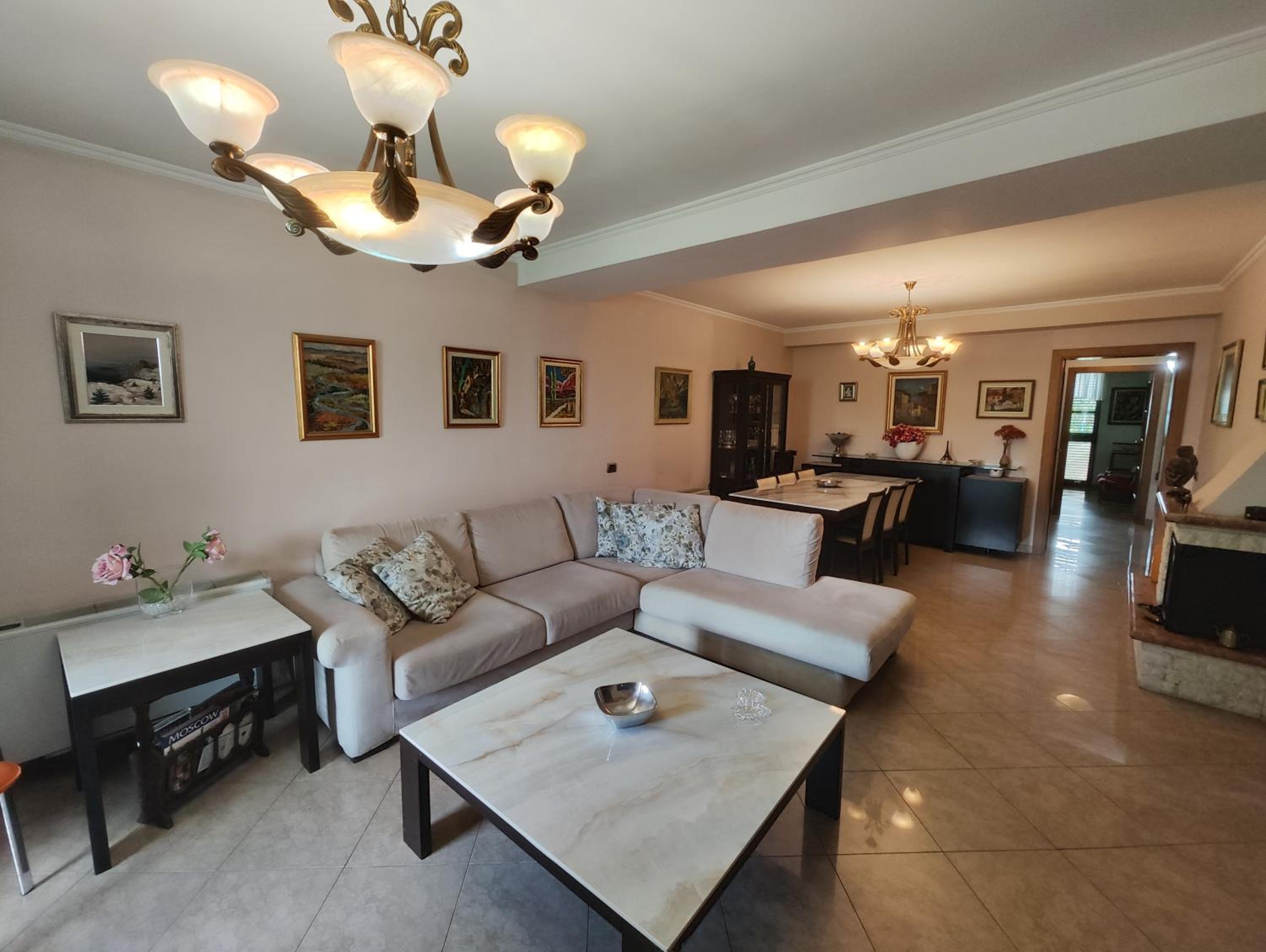 Hotel A Flower In Tirana