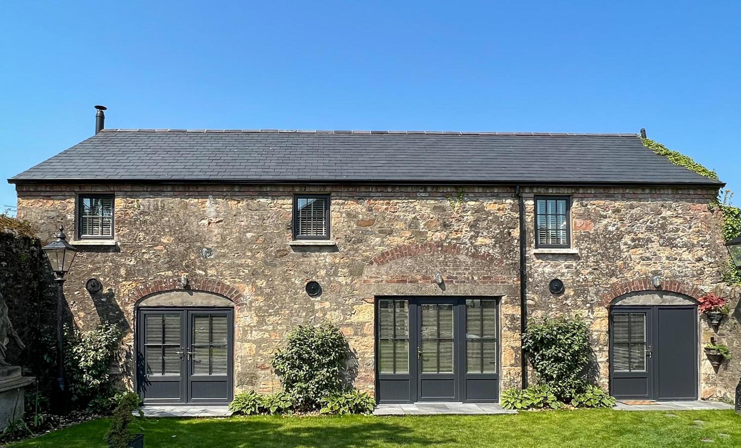 Hotel Converted Victorian Coach House With Hot Tub