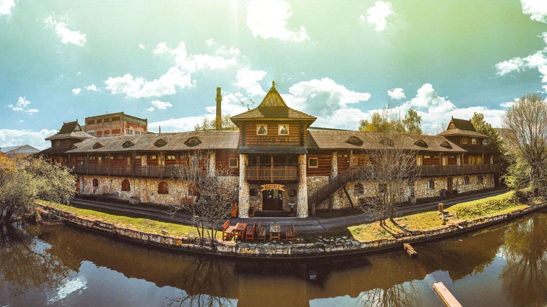 Hotel Resort Svět