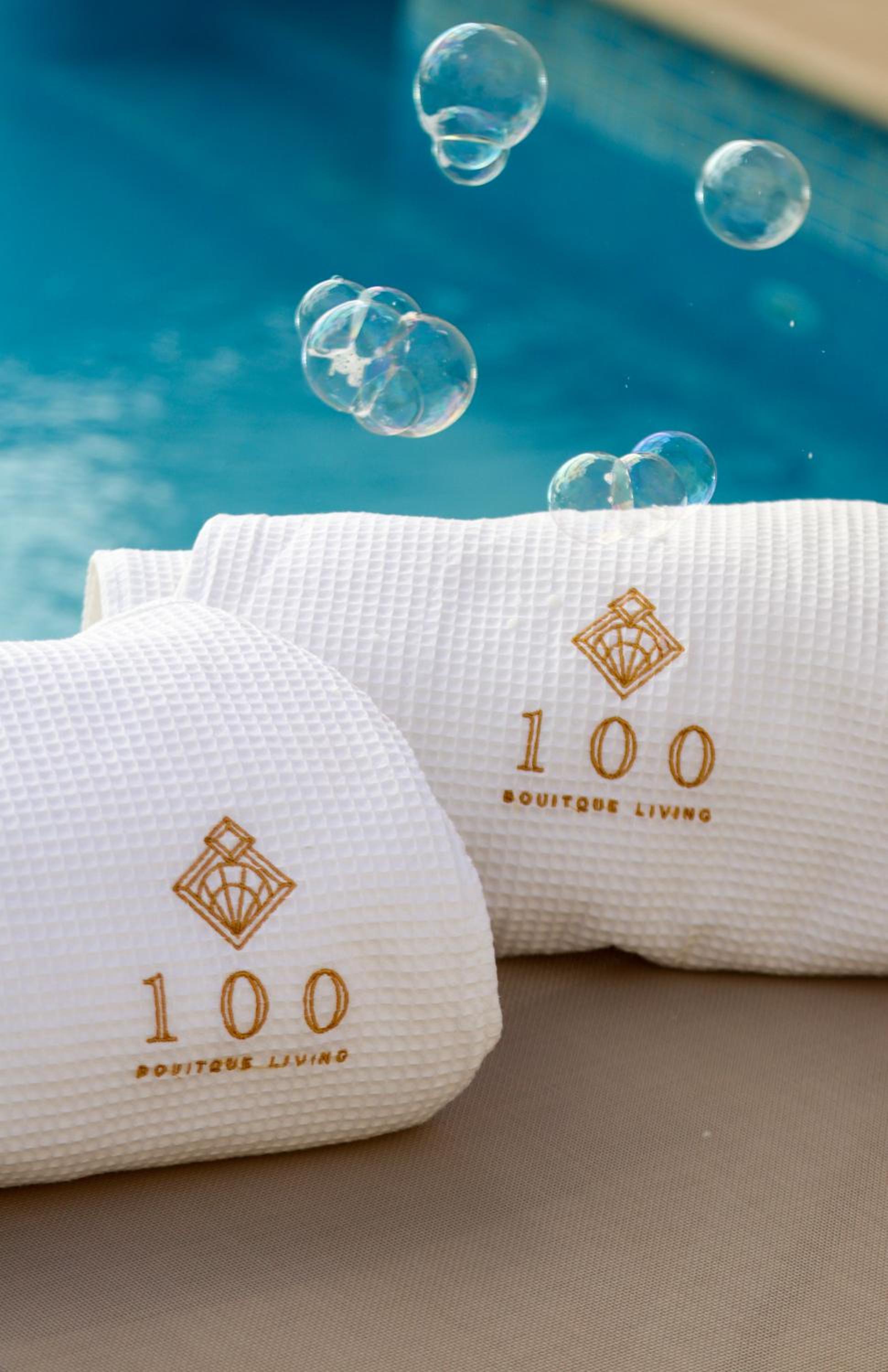 Hotel 100 Boutique Living