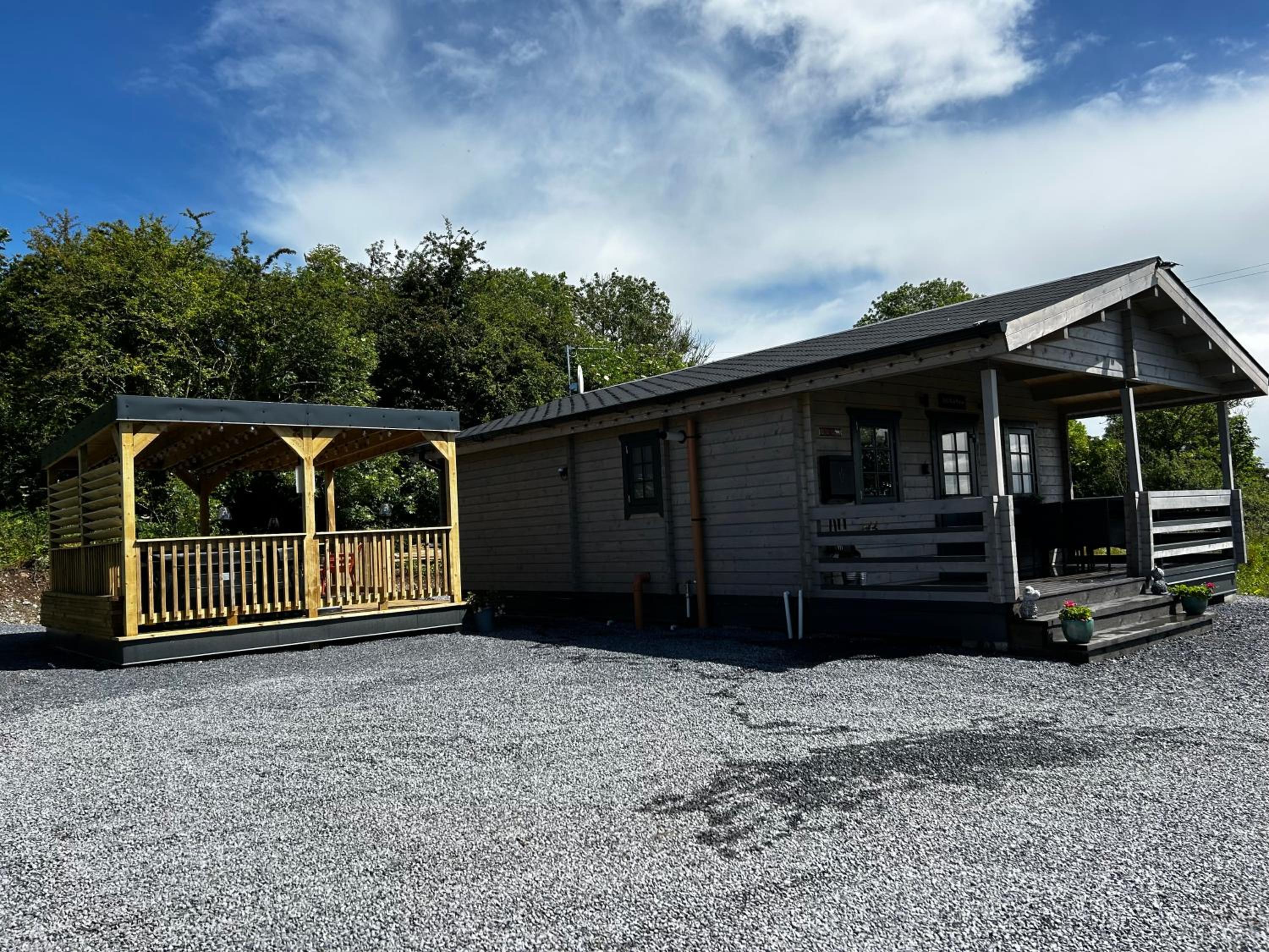 Hotel Little Rock Retreat Log Cabin With Hot Tub