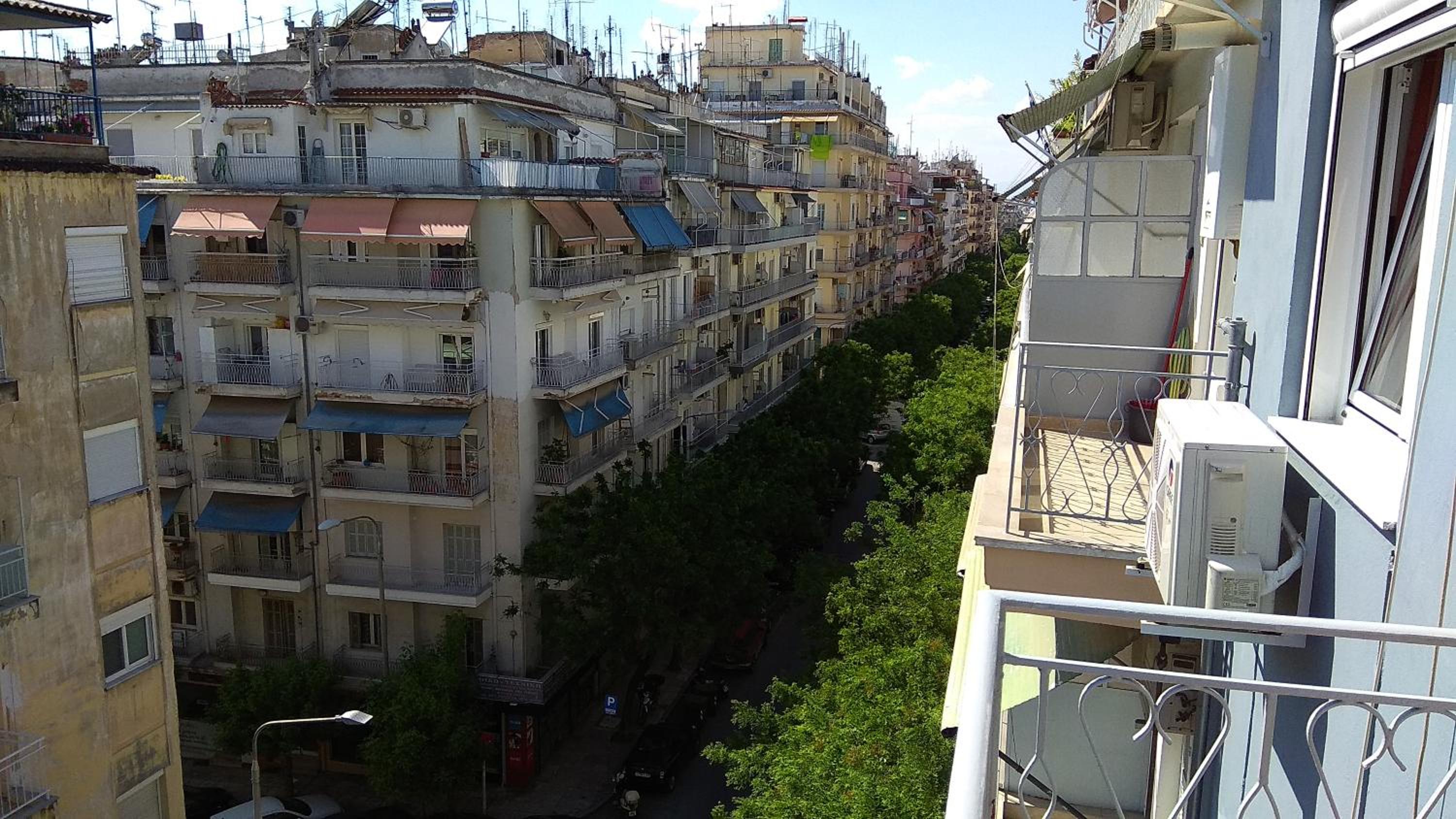 Hotel One Of A Kind Luxury Apartment City Center Near Helexpo