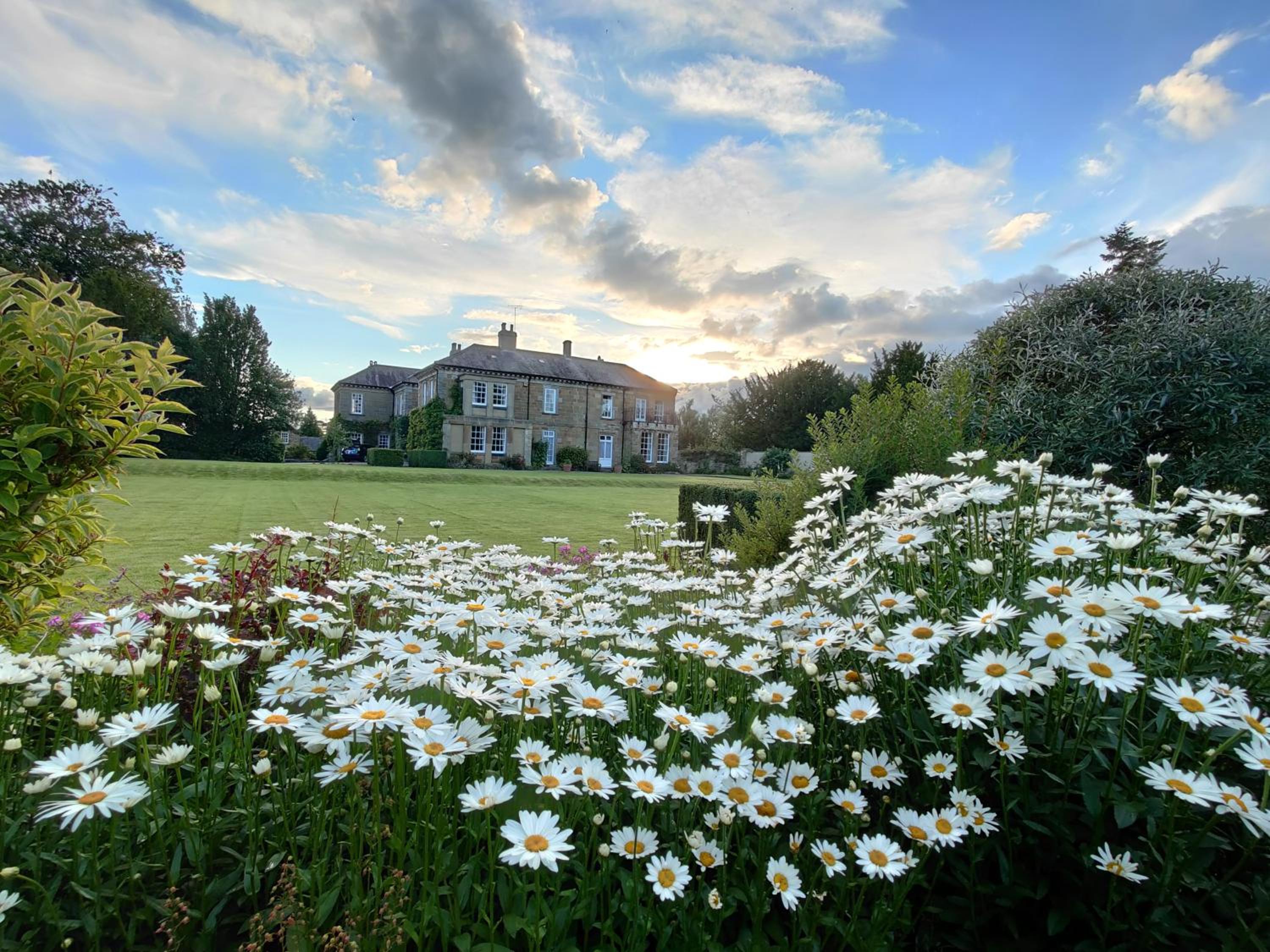 Hotel Sutton Hall Resort