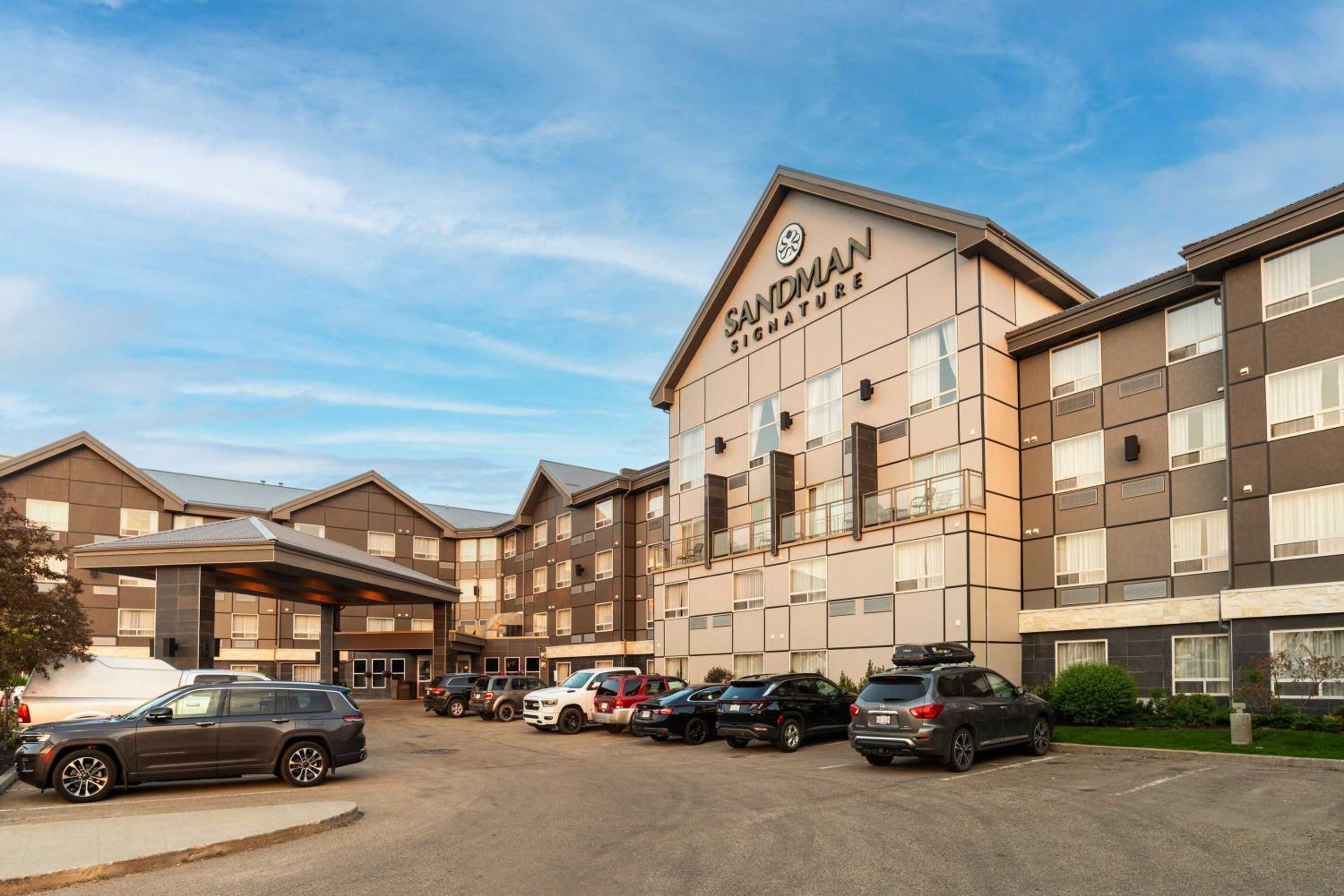 Hotel Sandman Signature Edmonton South Hotel