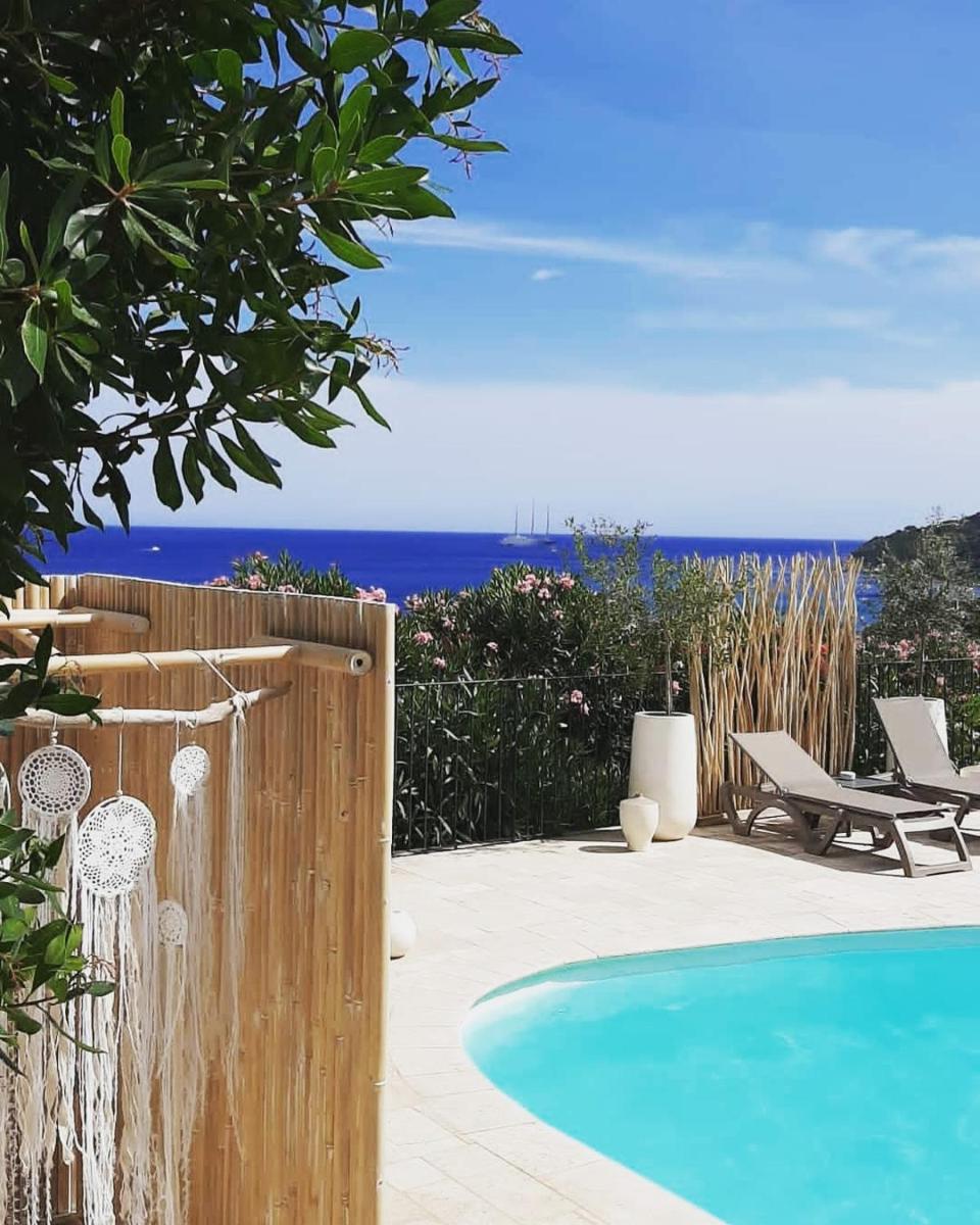 Hotel La Côte Bleue