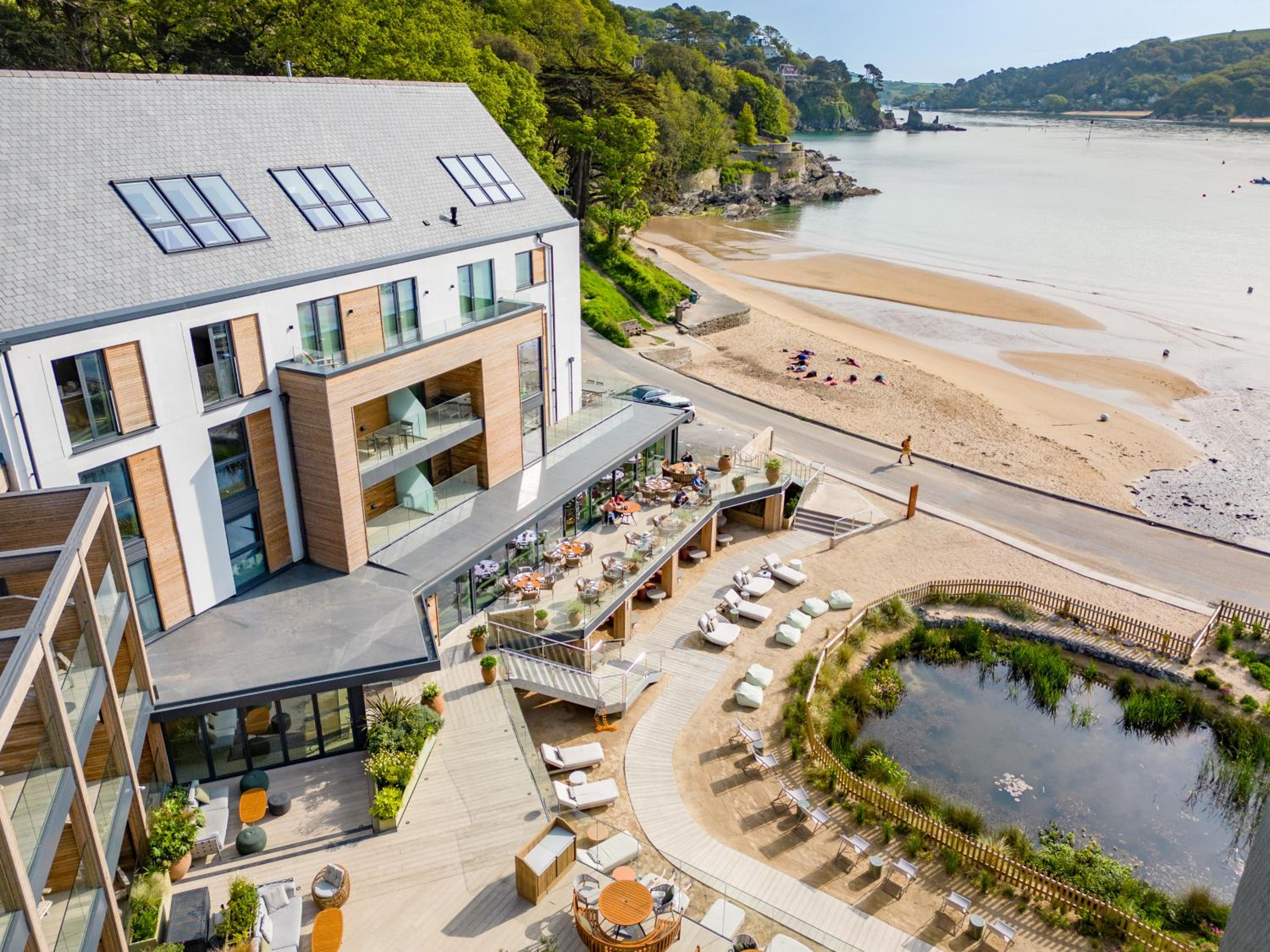 Hotel Harbour Beach Club & Hotel