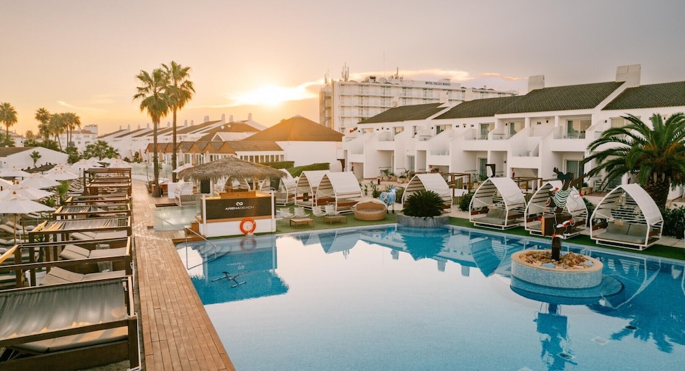 Hotel Lago Resort Menorca Casas del Lago - Adults Only