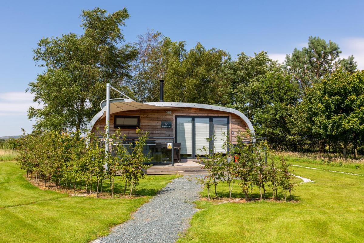 Hotel Fell View Park Escape Pods With Hot Tubs
