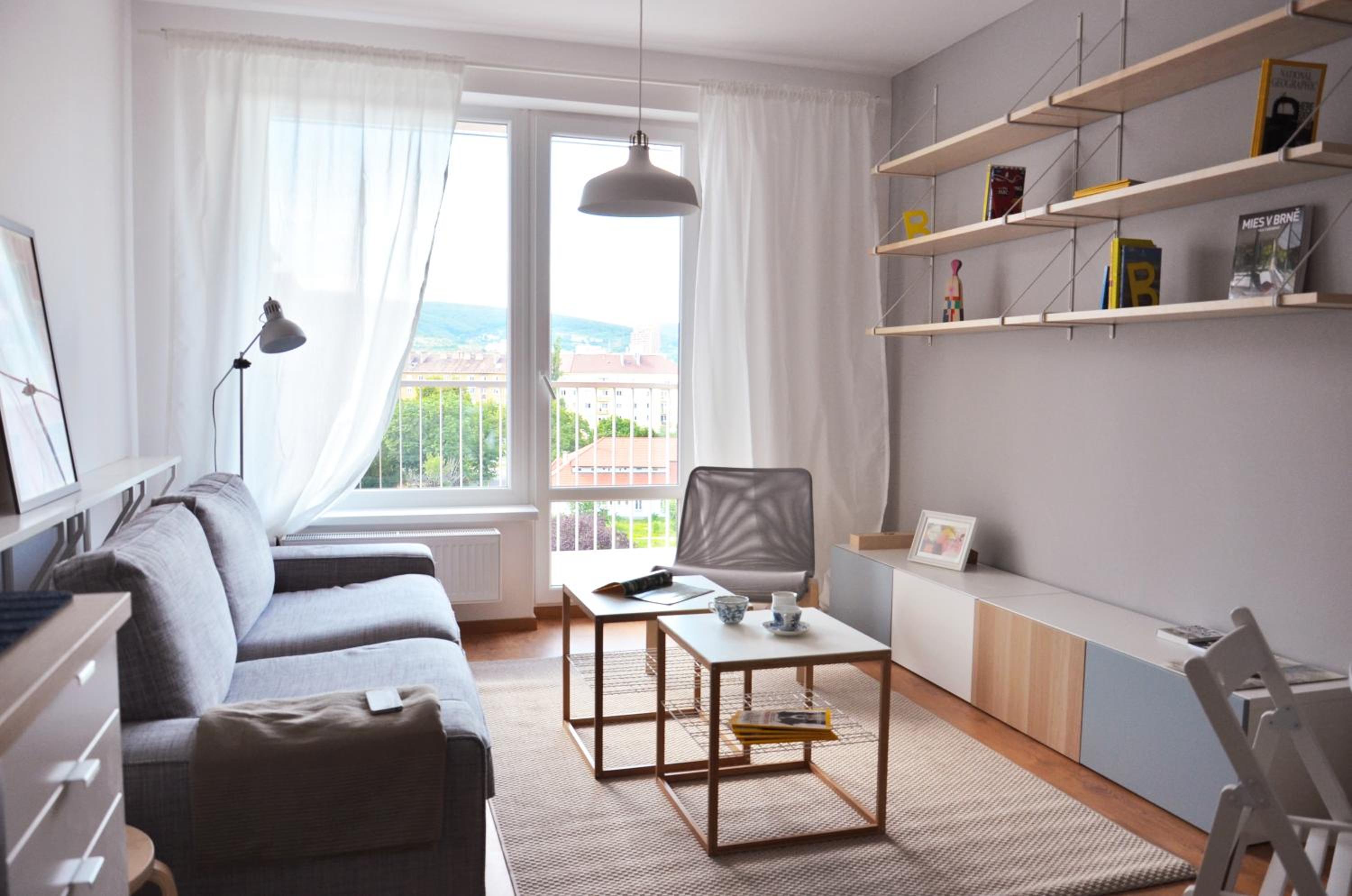 Hotel Brand New Apartment. Parking Spot Included!