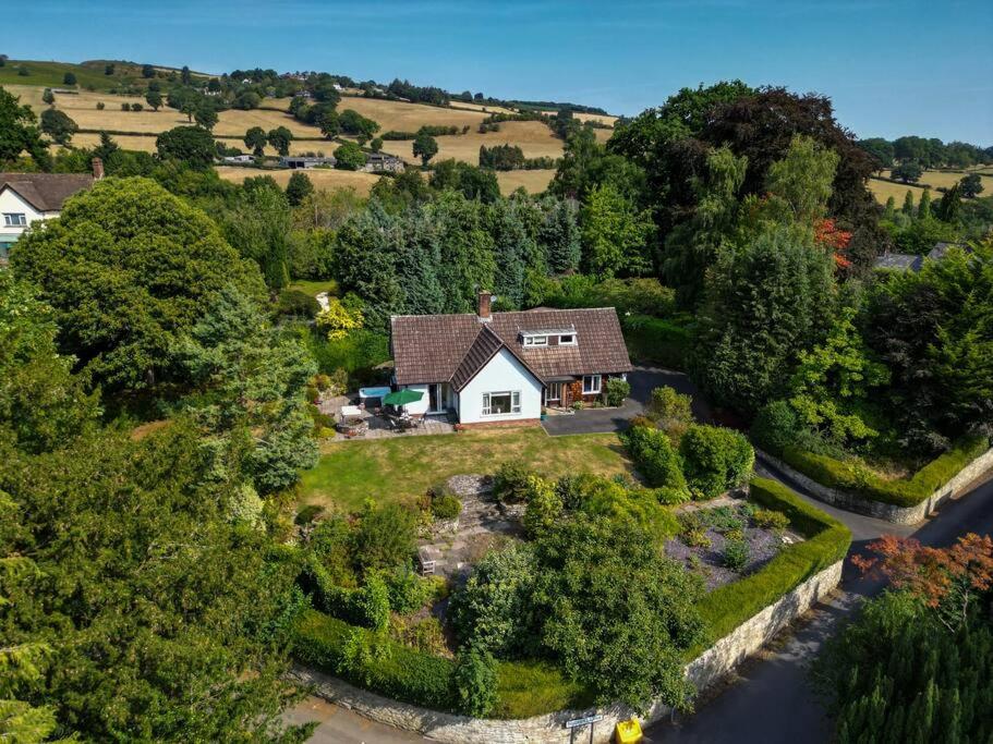 Hotel Little Acre, A Spacious Hidden Gem With Hot Tub