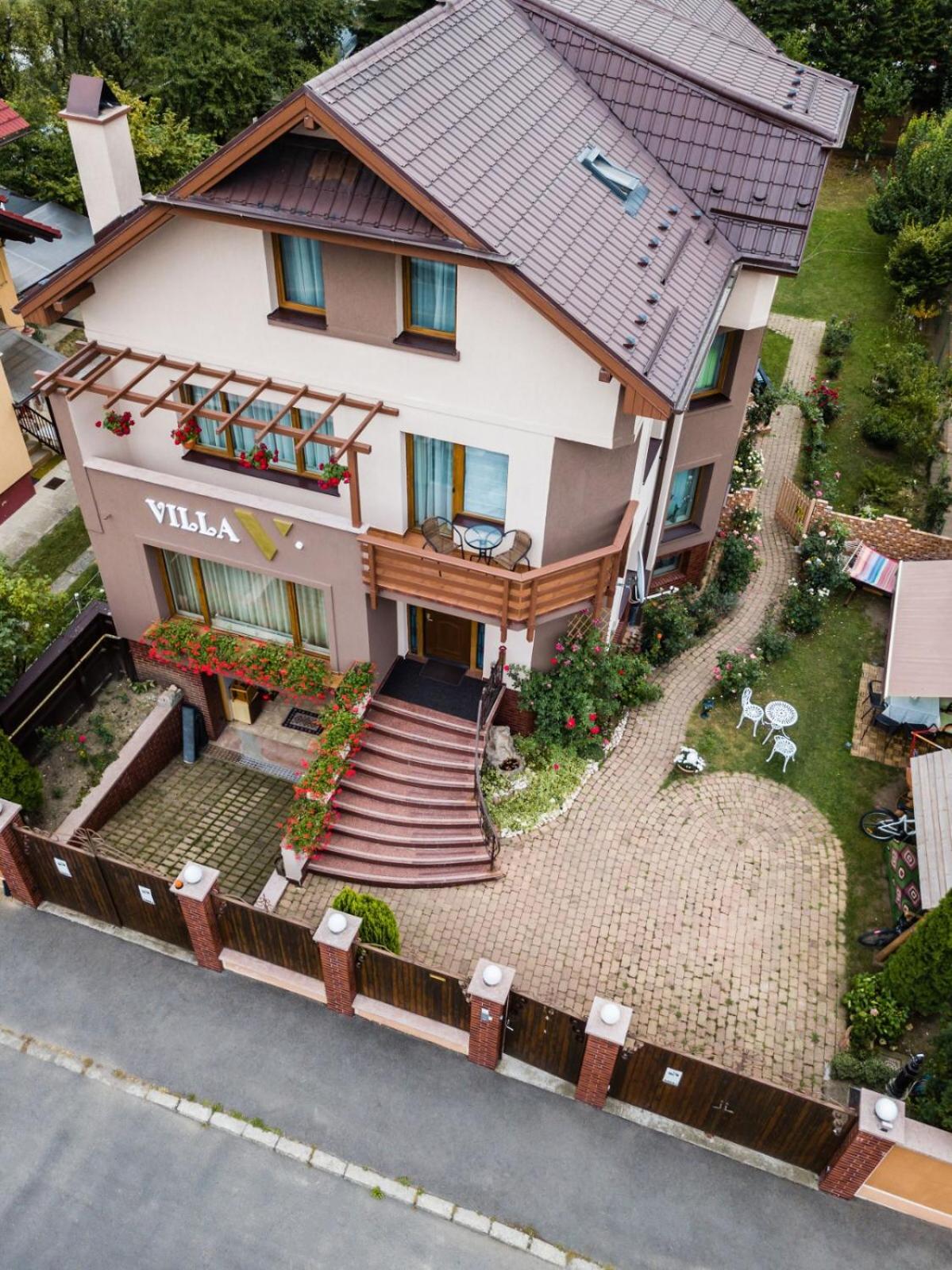 Hotel Villa V