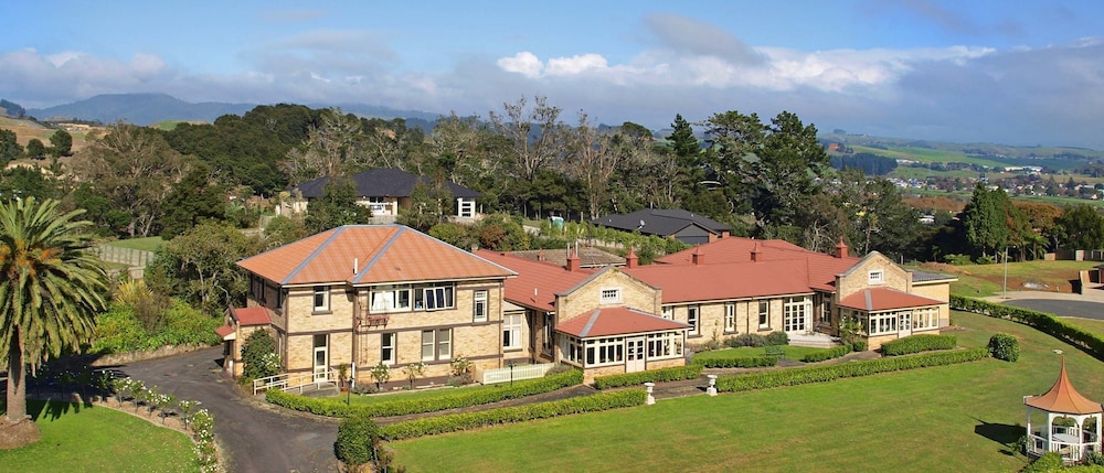 Hotel Manor Views