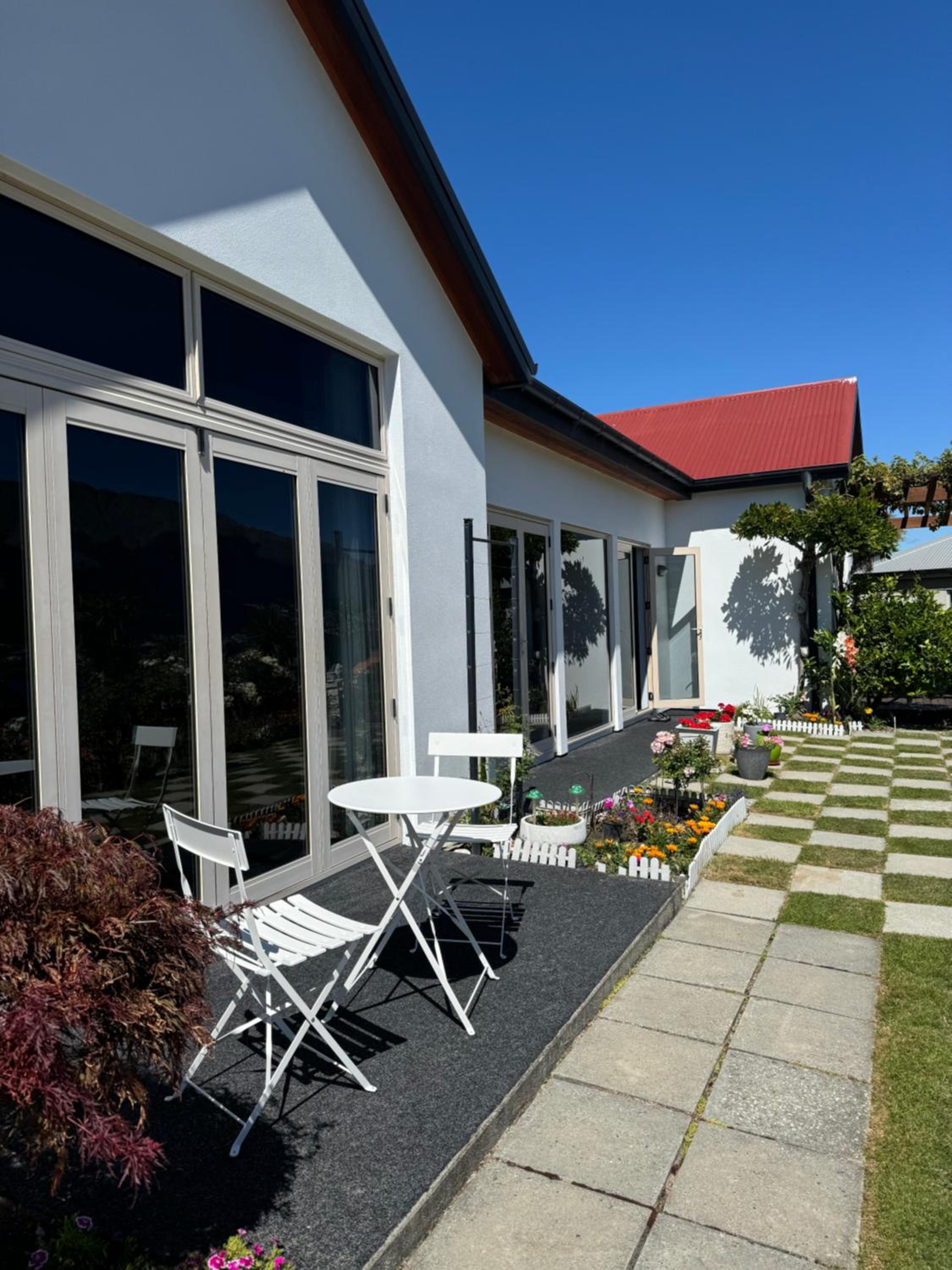 Hotel Kelvin Garden Villa